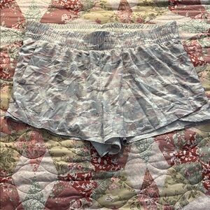 Avia Women's Camouflage Athletic Shorts (Lightly worn) Size XXXL (22)
